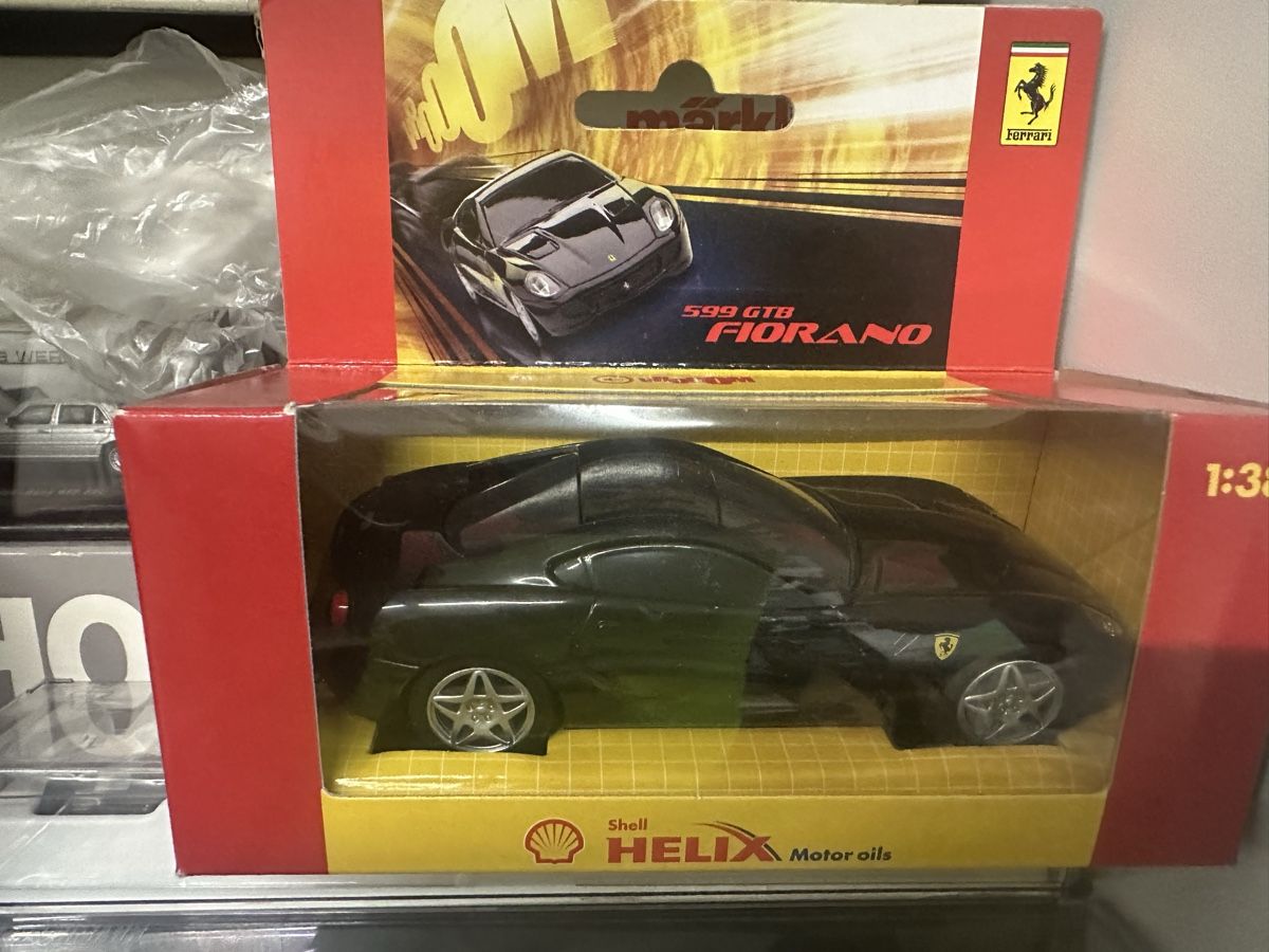 Ferrari Voitures modèles: 3 FERRARI SERIE SPECIALE SHELL – Neuf avec emballage d'origine à Gordola par Topino02