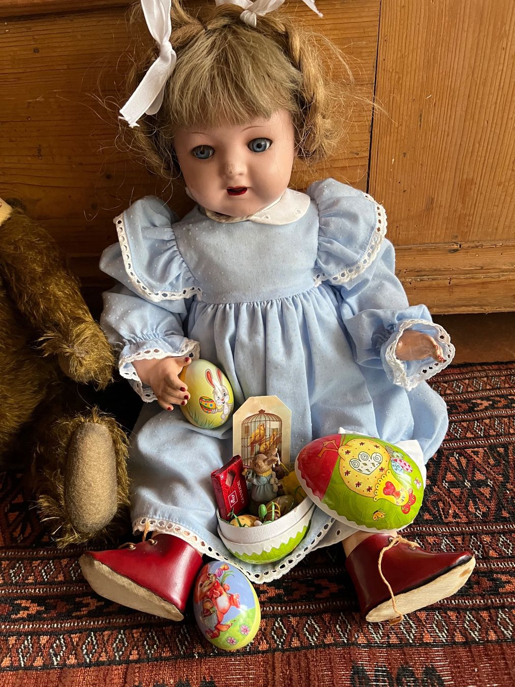 Jouets: Süsses Osterei gefüllt – D'occasion à Arboldswil par CJDA 5