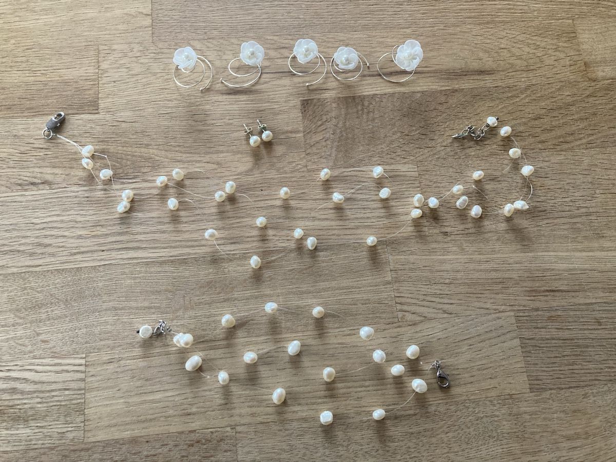 Accessori per capelli: Hochzeitsschmuck Ivory – Usato da Staad SG venduto da gab_7dr9
