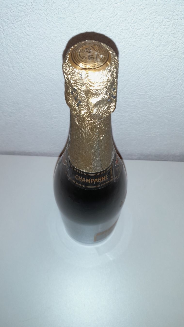 Wein: 1973 René Brisset Cuvée Royal Brut 1973 – Neu (gemäss Beschreibung) aus Venthône von achos 2
