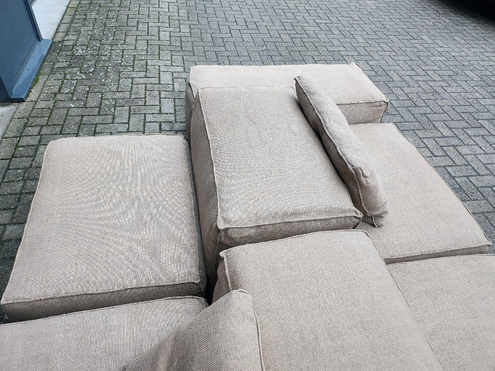 Living Divani Divani: Living divani sofa - Extrasoft by Piero Lissoni – Usato da Gelderland venduto da HermsenDesign 6
