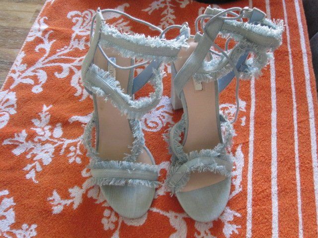 Guess Scarpe da donna: Guess Pumps – Usato da Ehrendingen venduto da spanky11