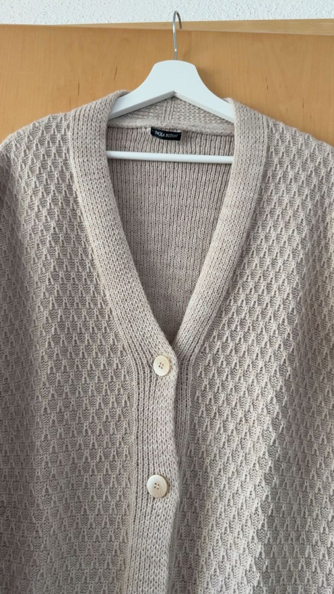 Vestes: Strickjacke Damen – D'occasion à Wilen (Sarnen) par aninaschwab 1