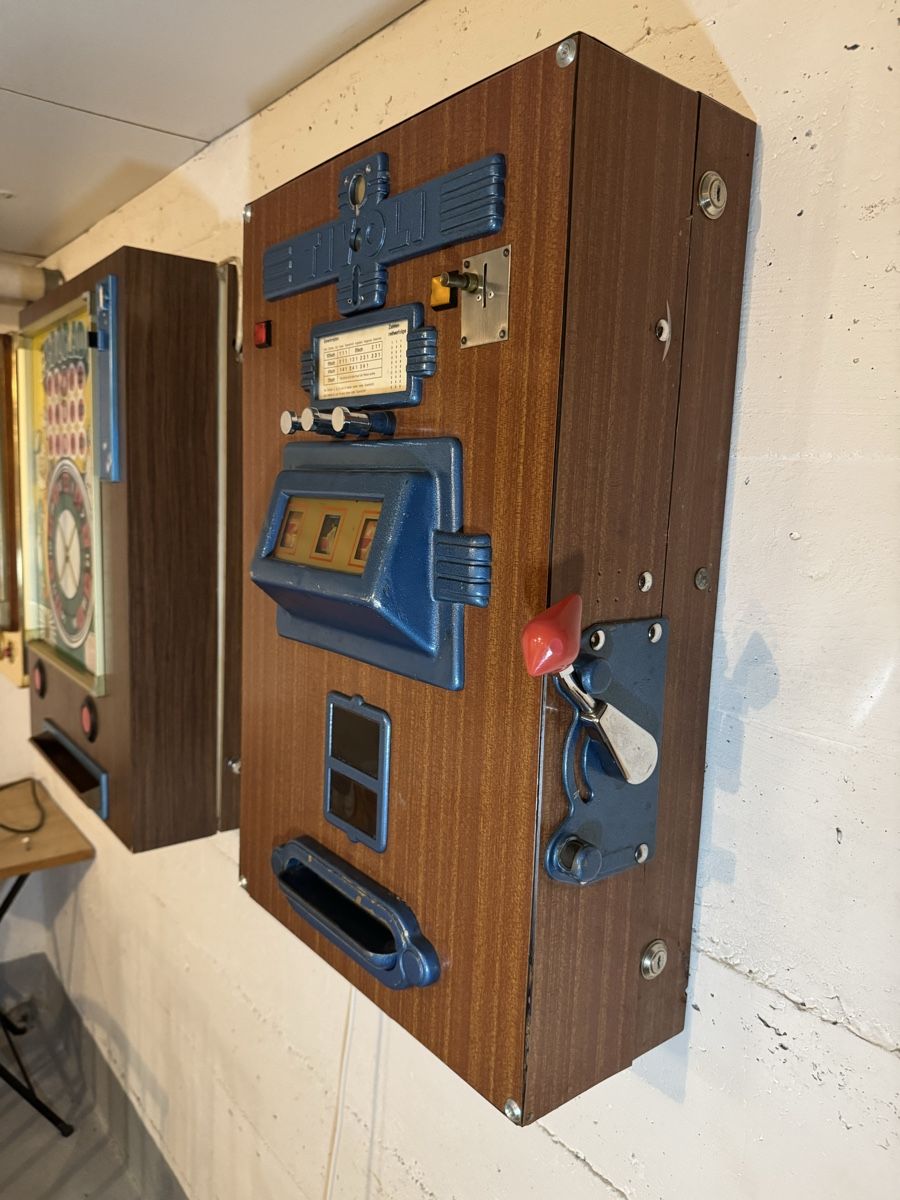 Spielautomaten: Glücksspielautomat Tivoli – Defekt aus Burgdorf von Pistenbullyfahrer 2