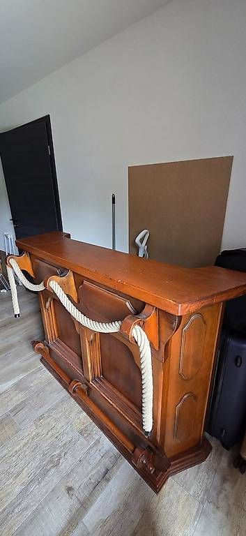 Allestimento di negozi e stand fieristici: Comptoir de bar – Usato da Corcelles NE venduto da GPA1965 3