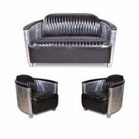 Schwarzem Ledersofa und 2 Sessel im Fliegerstil
