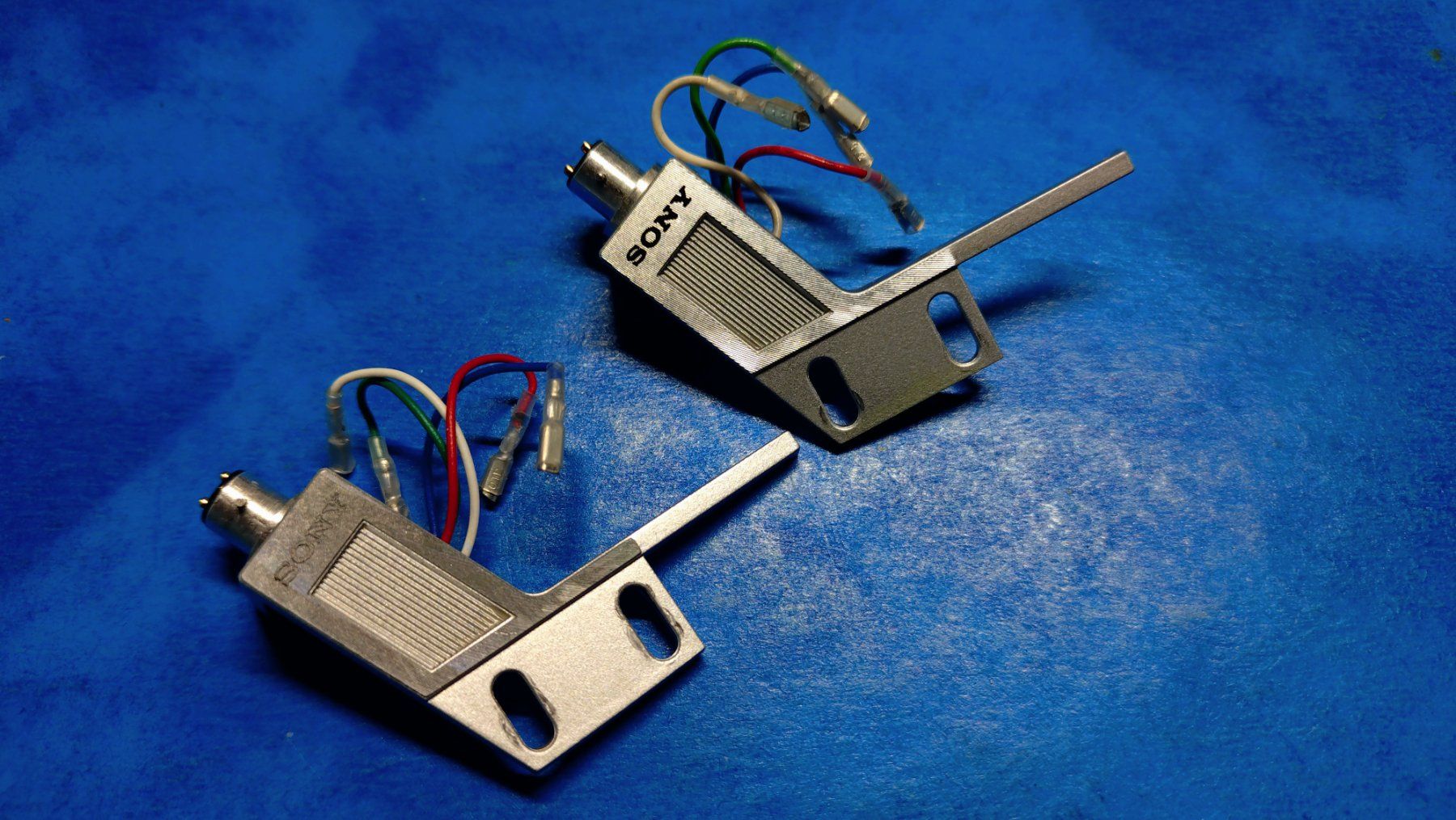 Sony Giradischi: 2x Sony SH-151 Headshell – Usato da Sempach-Station venduto da obadi 1