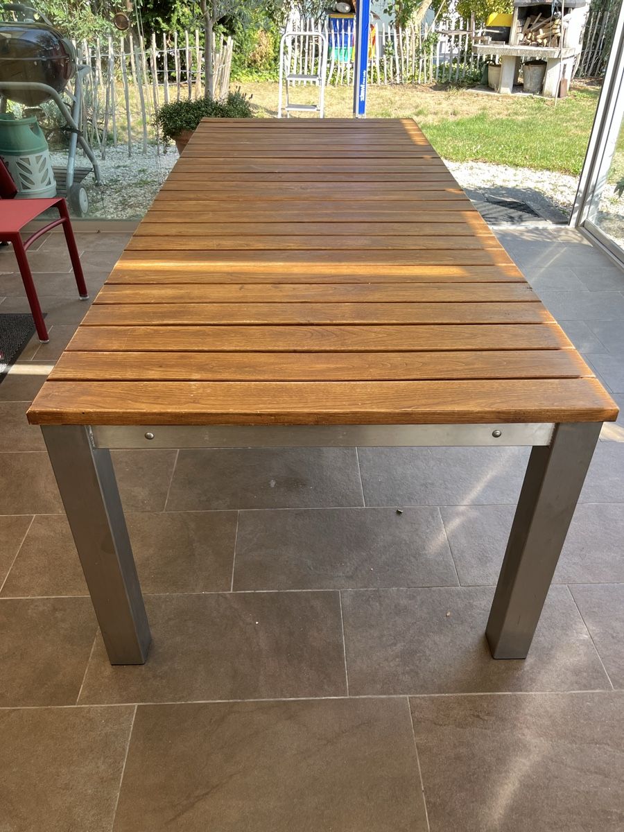 Tische: Gartentisch Holz Metall – Gebraucht aus Neuenkirch von lar_qw55