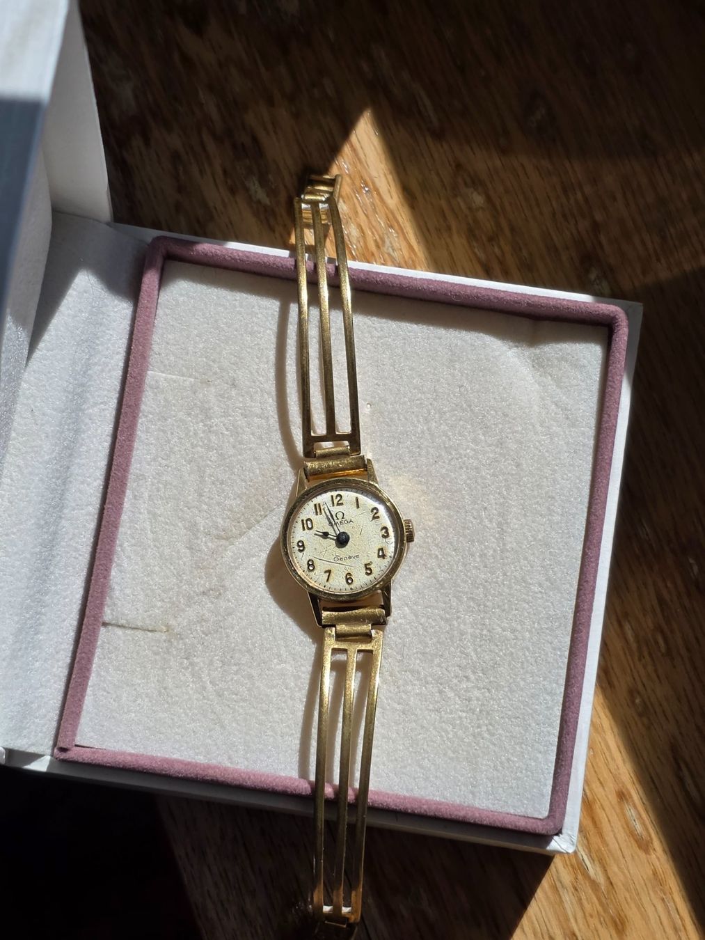 Omega Orologi: Vintage OMEGA – Usato da Winterthur venduto da a_m_5q5t