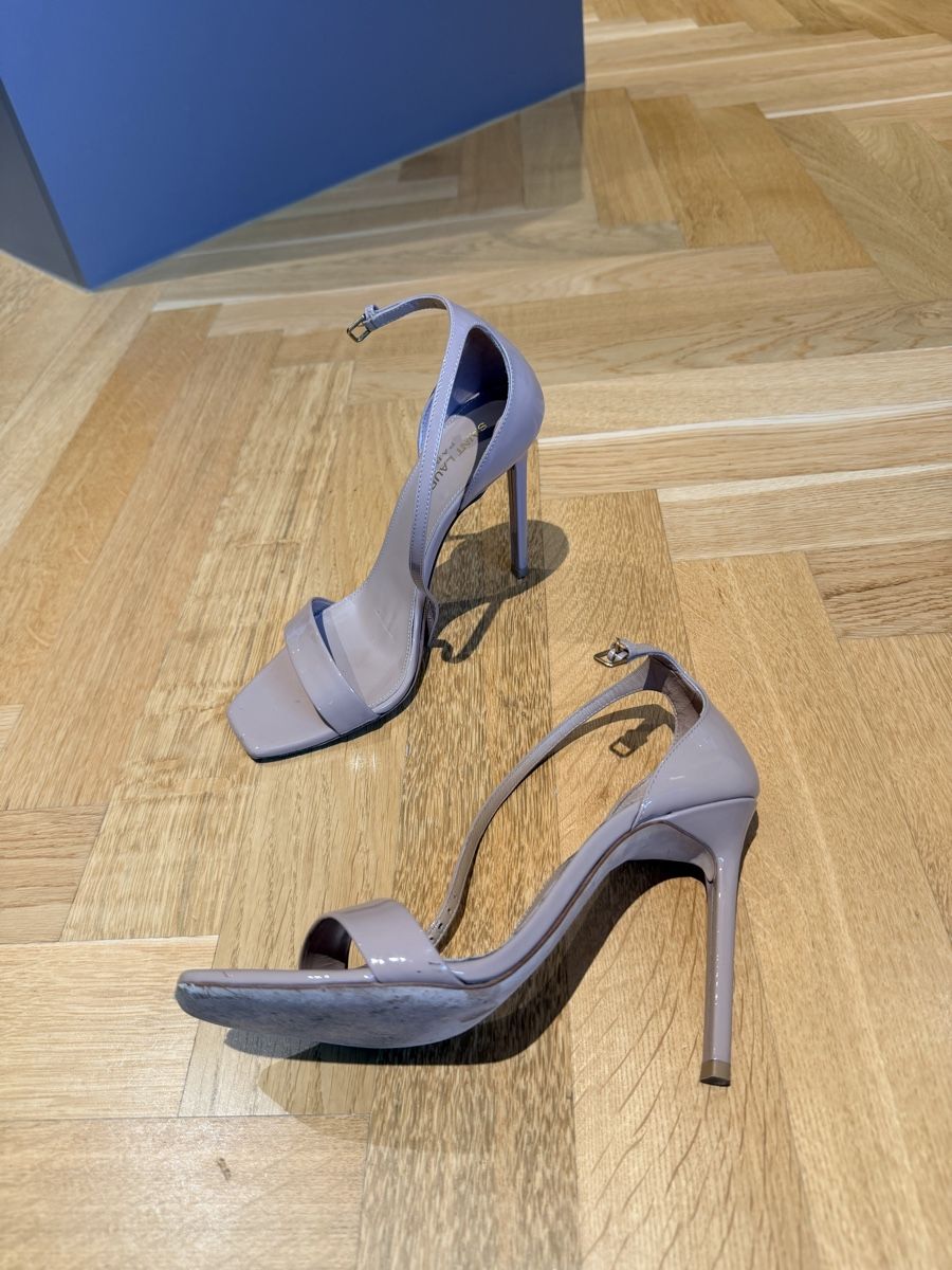 Saint Laurent Scarpe da donna: Saint Laurent Amber 105 size 36.5 – Nuovo (secondo la descrizione) da Meilen venduto da ana_nln9 2