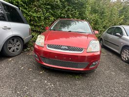 FORD Fiesta 1.4 16V Trend
