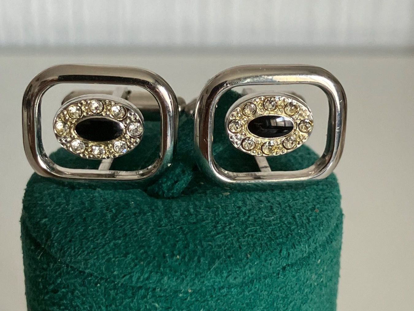 Manschettenknöpfe: Paire de boutons de manchette Anson avec onyx – Gebraucht aus Peseux von Chimon59