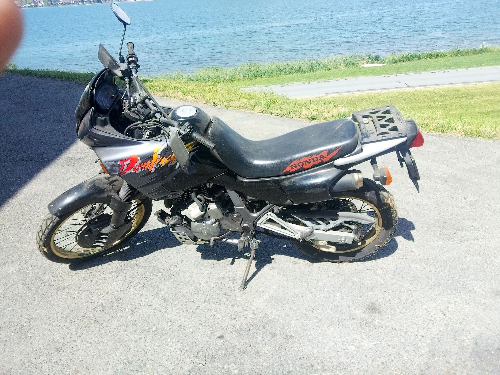 Honda Enduro: Honda nx 650 Dominator 2 Stück – Usato da Willerzell venduto da januka 3