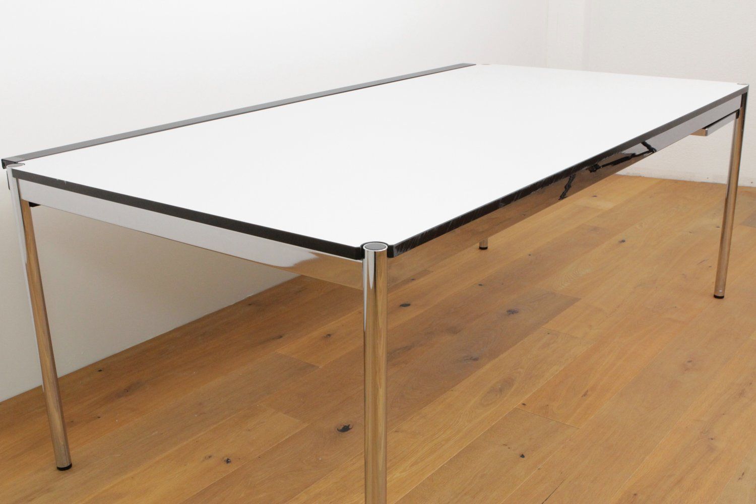 USM Tavoli: USM Haller Tisch 200x100cm – Usato da Affoltern am Albis venduto da StudioStandard 3
