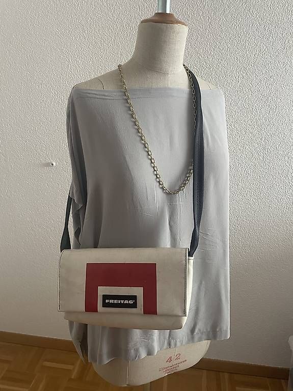 Borse da donna: Freitag Schultertasche Laura – Usato da Bern venduto da Pippilotta62 2