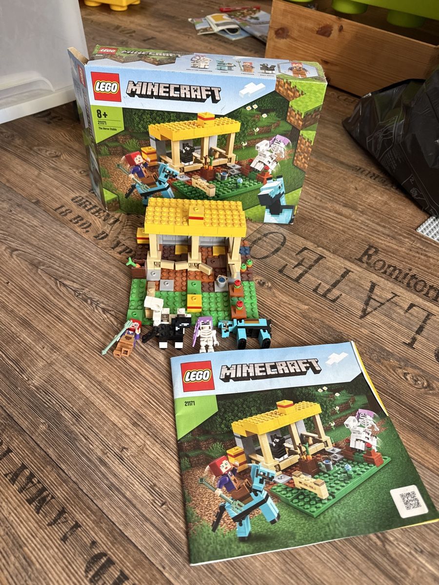 Lego Kit di costruzioni: Lego Minecraft 21171 – Usato da Bad Ragaz venduto da ram_t825