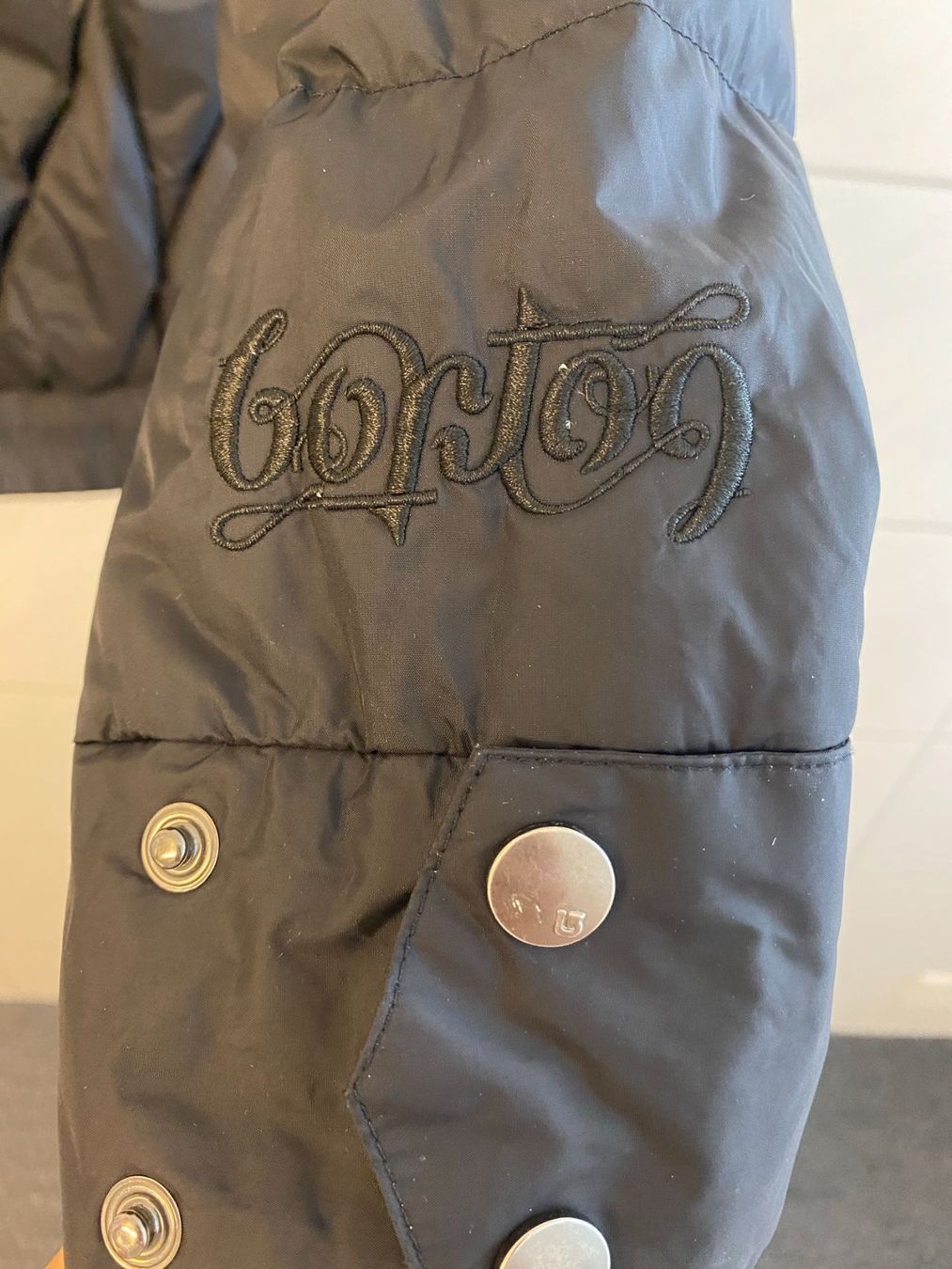 Burton Vestes: Burton Snowboard double sided  jacket – D'occasion à Kilchberg ZH par roz_qcj7 6