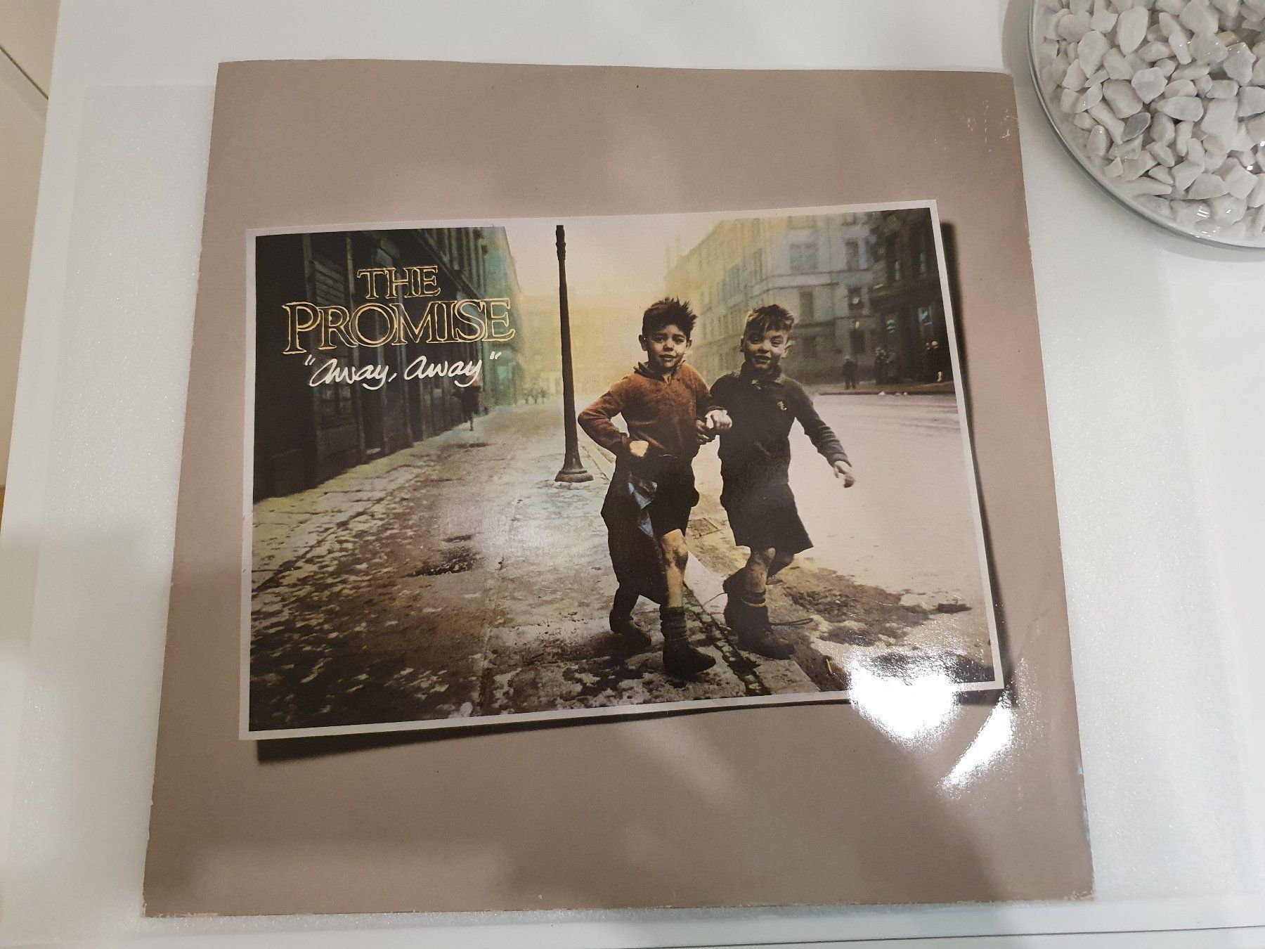 Dischi in vinile: The Promise - "Away, Away" (Synth-pop) – Usato da Uster venduto da Vinyl-Leidenschaft