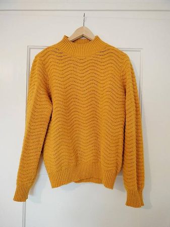 senfgelber Wollpullover