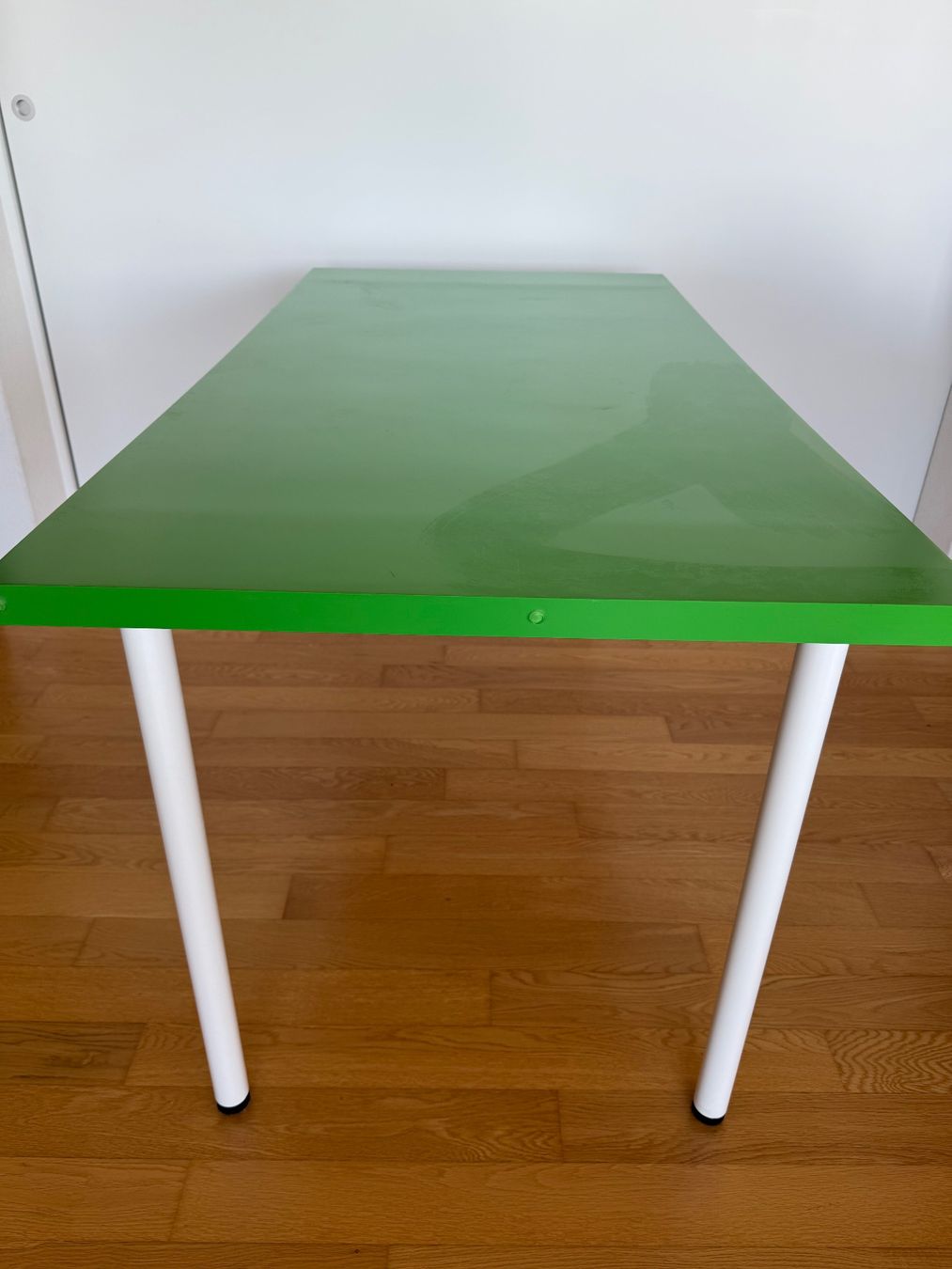 Ikea Schreibtische: Grünes Pult – Gebraucht aus Gisikon von Leandro2006