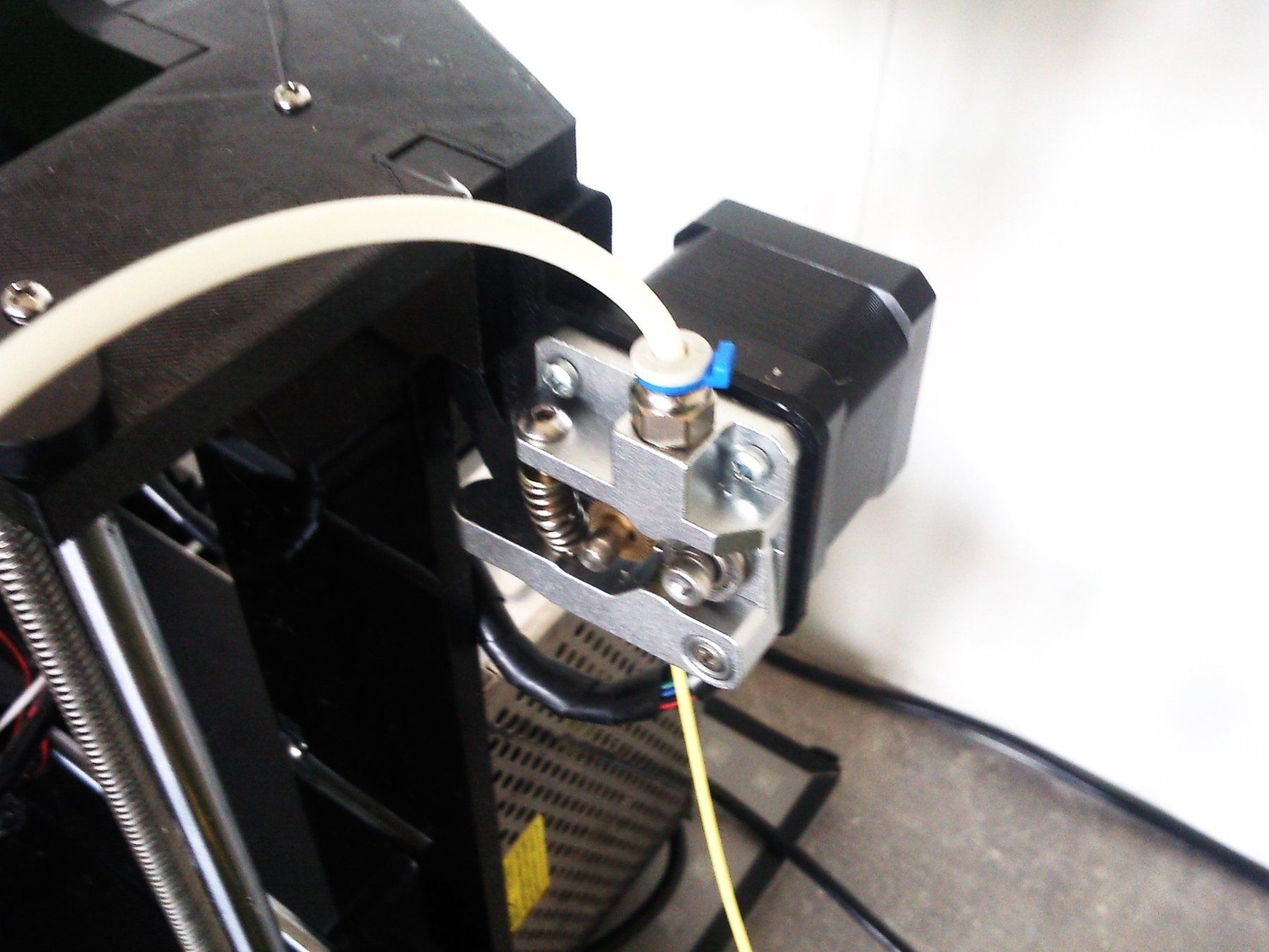 3D Drucker: 3D Drucker – Gebraucht aus Berikon von m1l3n 4