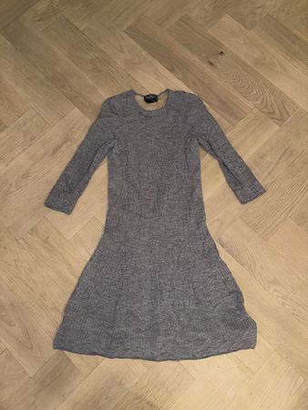 SALVATORE FERRAGAMO Robe tricot grise 100% laine - taille M