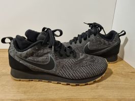 NIKE Sneaker Turnschuh Gr. 38.5
