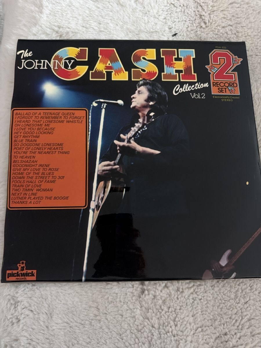 Vinyles: Johnny Cash Collection Vol.2 Record Set – D'occasion à Buchs ZH par scarah 1