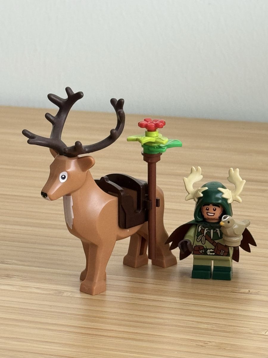 Lego Statuette: Lego Minifigur Halfling Druid mit dem Hirsch – Usato da Neuhausen am Rheinfall venduto da Laghi 4