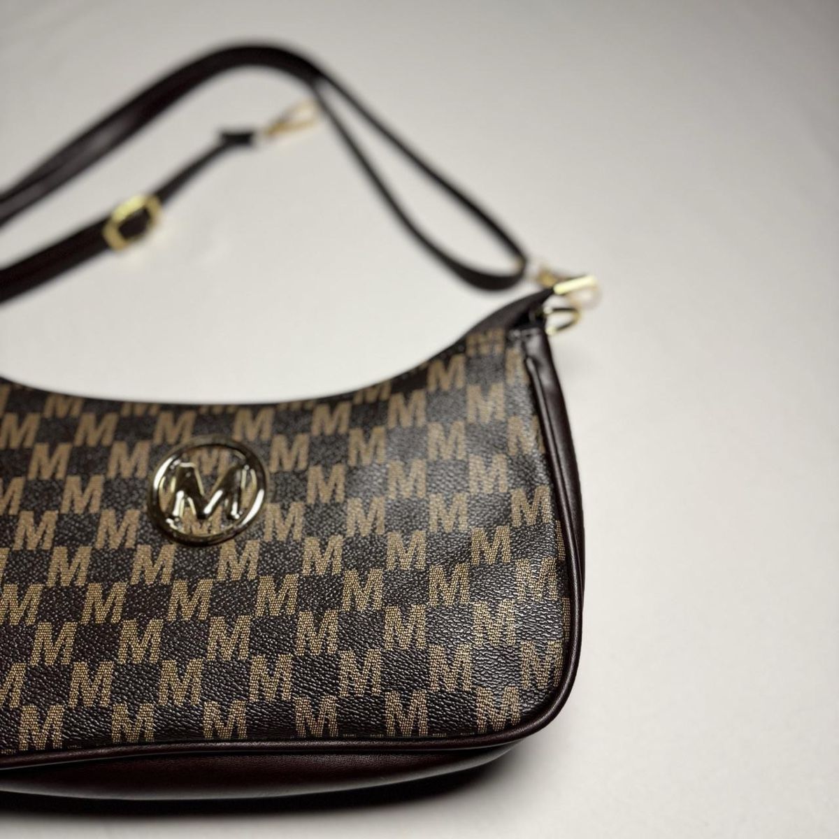 Borse da donna: Monogram Shoulder Bag Brown Y2K Mini Bag ✨ – Nuovo e nell'imballaggio originale da Caviano venduto da reselleo21 2