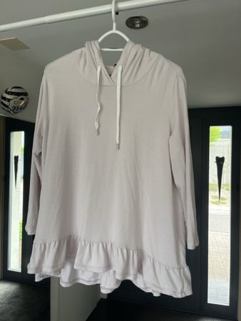 Margittes Hoodie Gr. 44, Top Zustand, wenig getragen!