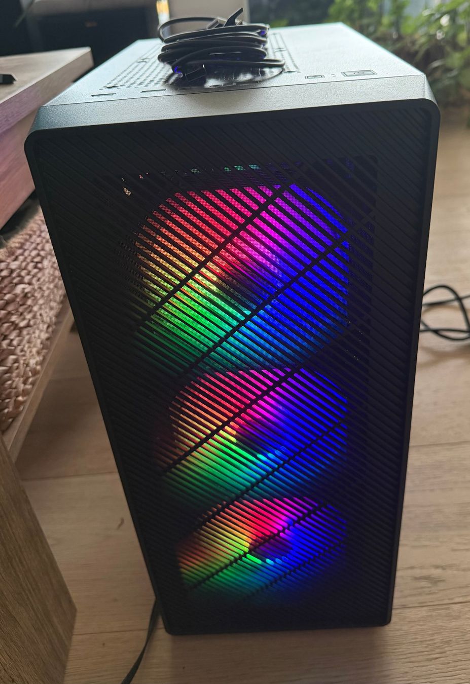 PC: Entry Gaming PC Setup / Office PC – Usato da Steckborn venduto da Watte 1