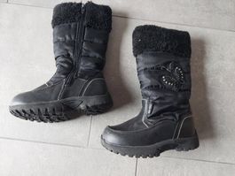Winterschuhe / Winterstiefel wasserfest Grösse 26
