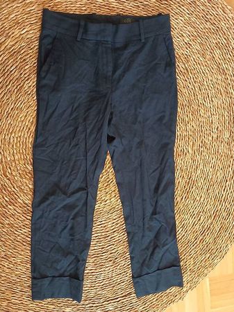 Blaue Wollhsoe von Cos