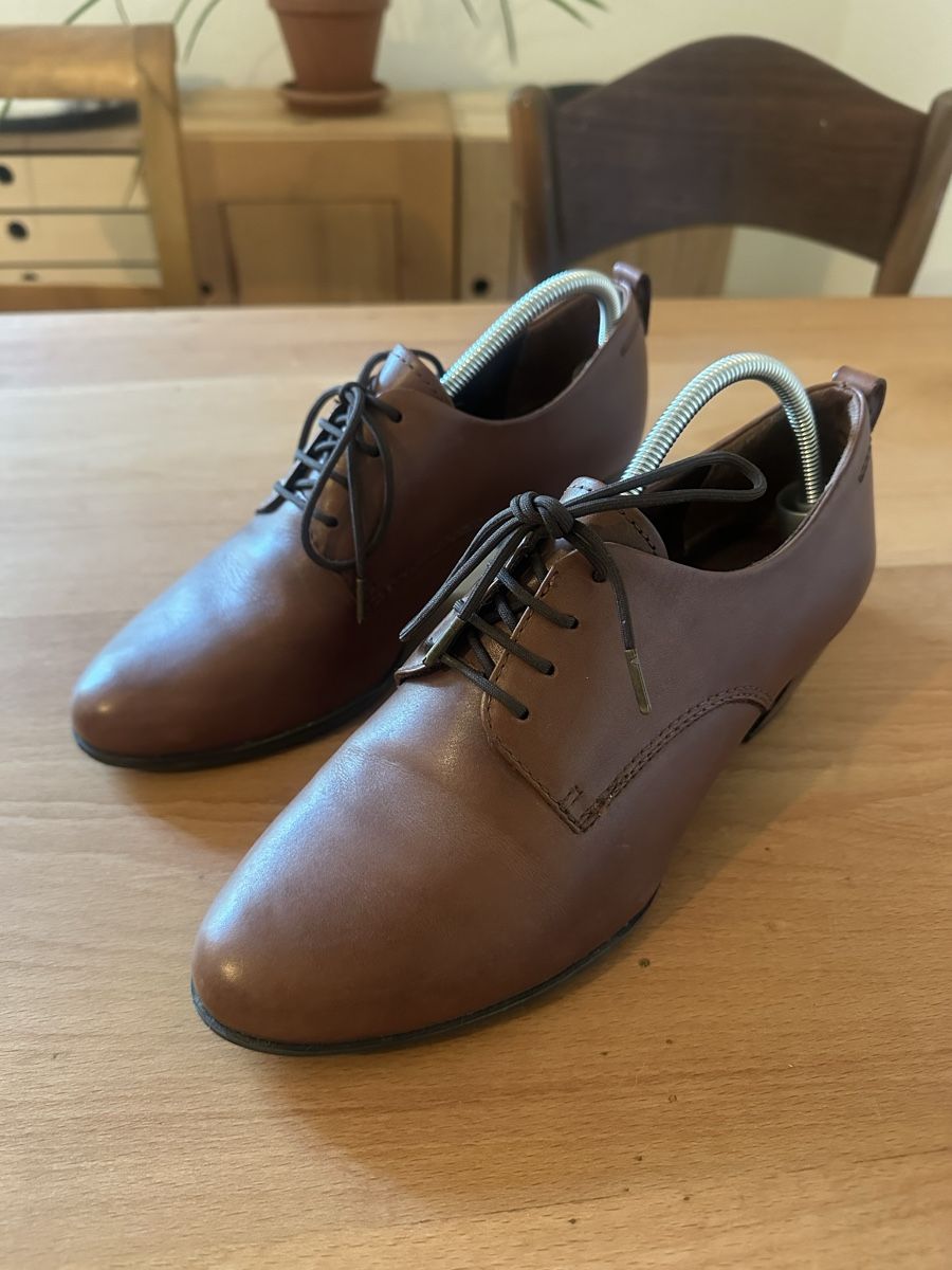 Scarpe da donna: Lederschuhe Damen Grösse 39 – Nuovo (secondo la descrizione) da Zürich venduto da ann_ark