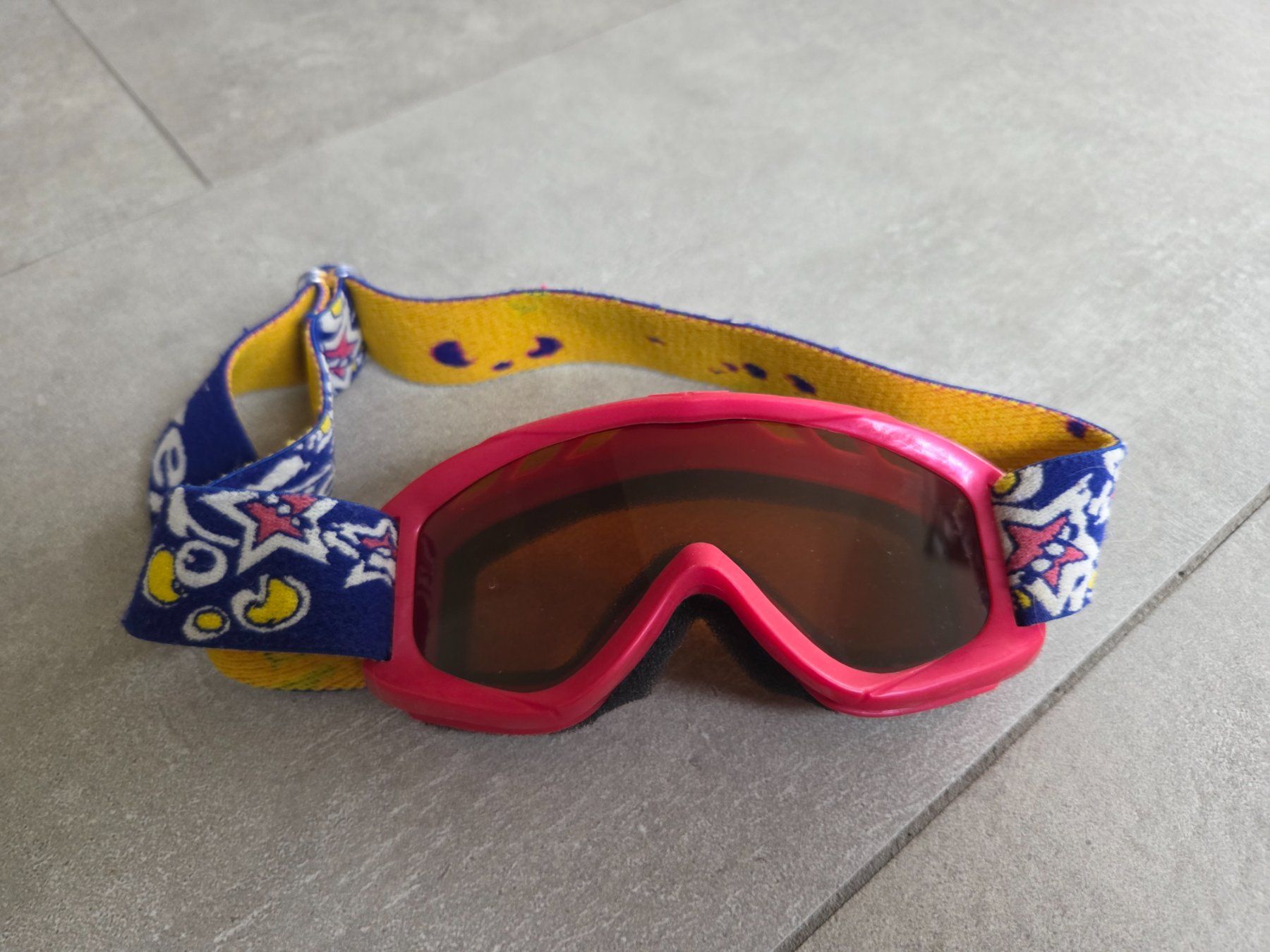 Uvex Occhiali & Lenti: Kinder Skibrille von uvex – Usato da Wiesendangen venduto da troawus