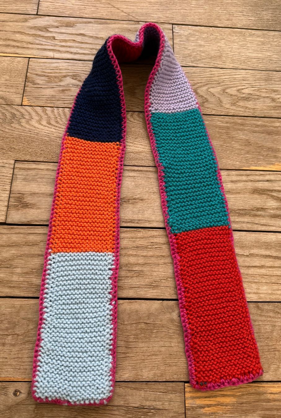 Foulards, Tücher & Schals: Bunter kleiner Strickschal, neu – Gebraucht aus Luzern von Mamutpe 1