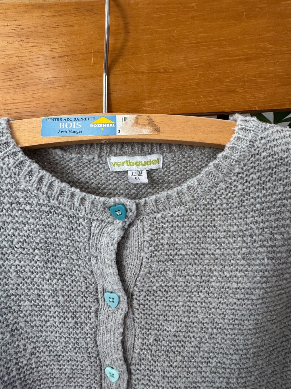 Vertbaudet Giacche & Cappotti: Strickjacke Vertbaudet grau Grösse 114cm gebraucht – Usato da Biel/Bienne venduto da linette78 1