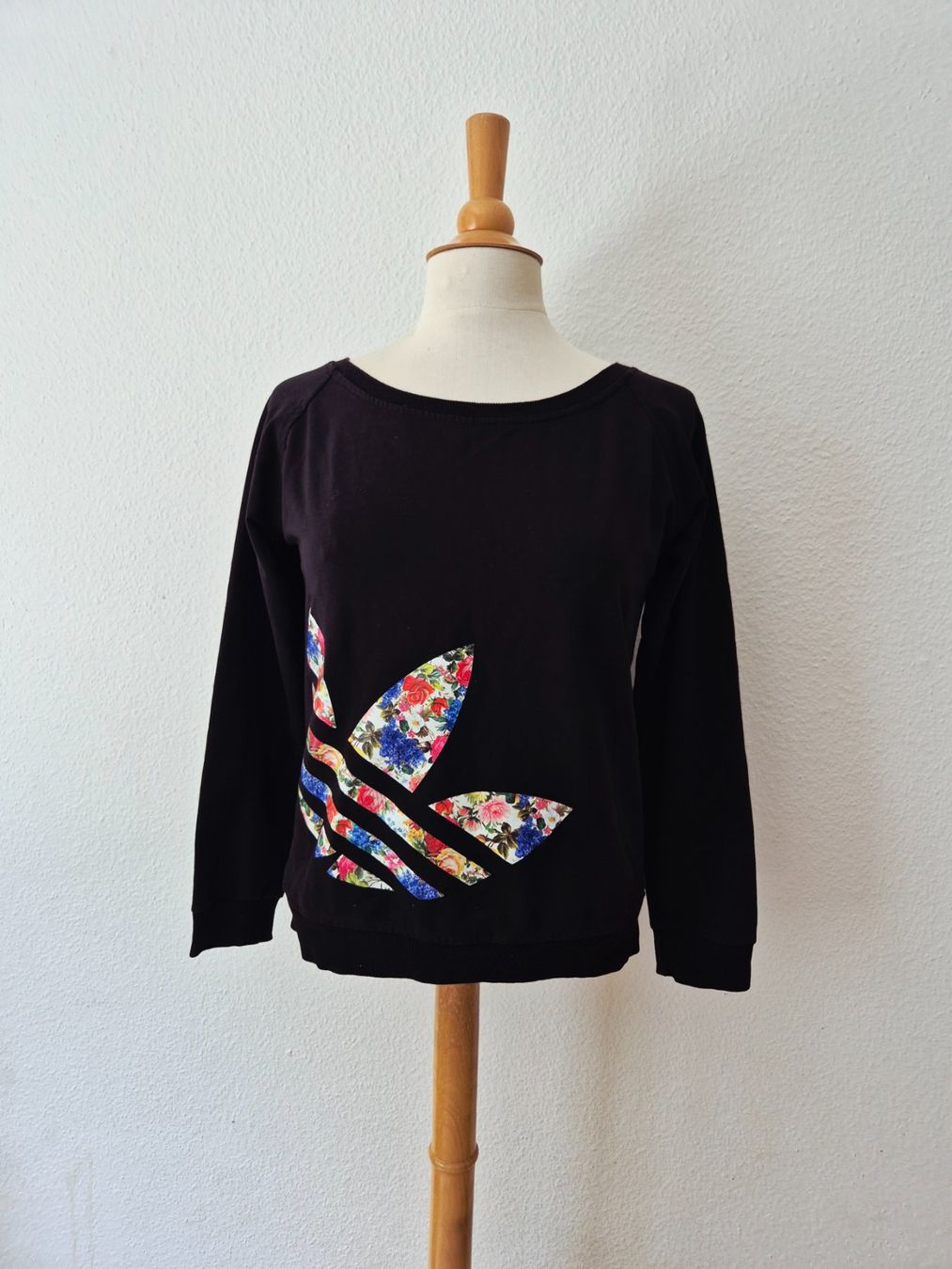 Maglioni & Felpe: ADIDAS PULLOVER PULLI L 40 SCHWARZ  TOP ZU HOSE JACKE SHORT – Usato da Elsau venduto da the-colorful-side 2