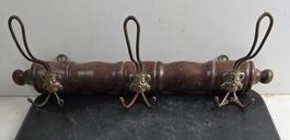 Antiker Wandhaken / Garderobenleiste aus Holz und Metall