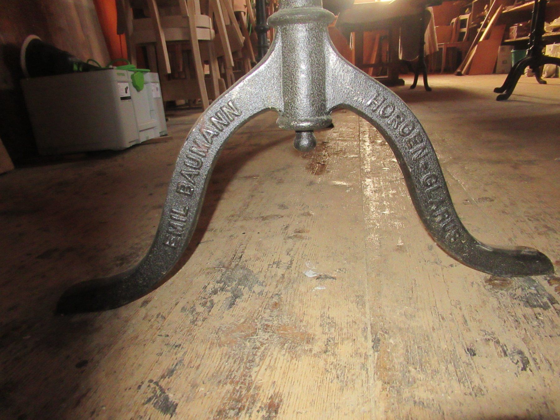 Tavoli: Antiker Beizentisch (Nuss/150) – Usato da Berg SG venduto da Pizza58 6