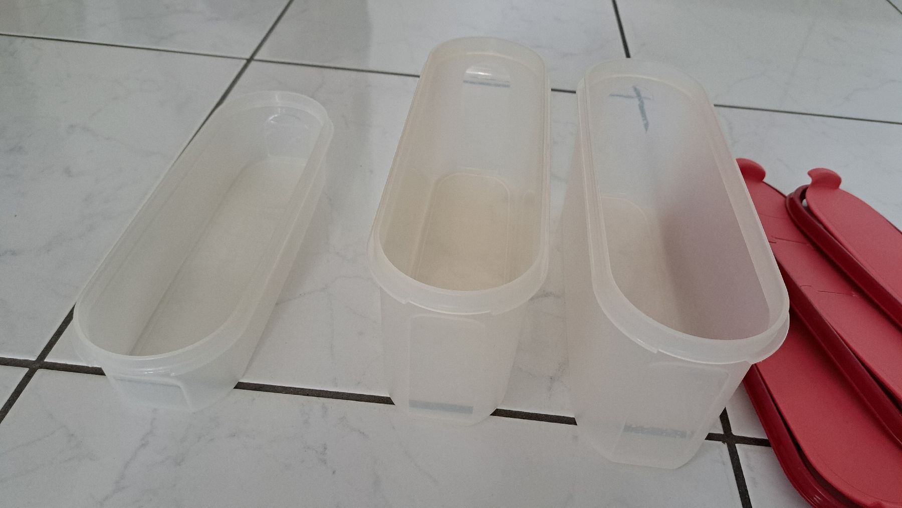 Tupperware Recipients et similaires: 3 Tupperware 1 liter und 5 dl – D'occasion à Zofingen par Gabe0815 2