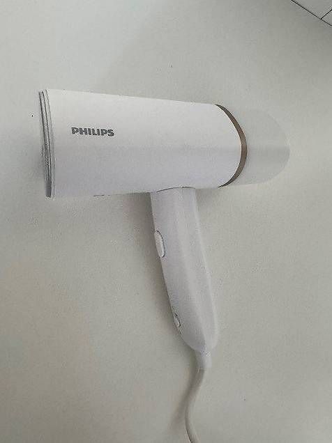 Ferri da stiro: Philips Steam&Go Dampfglätter  – Usato da Egg b. Zürich venduto da SandraKre 2