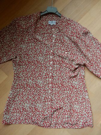 edle Bluse kurzarm von Scarabäus wie NEU Blumenmuster