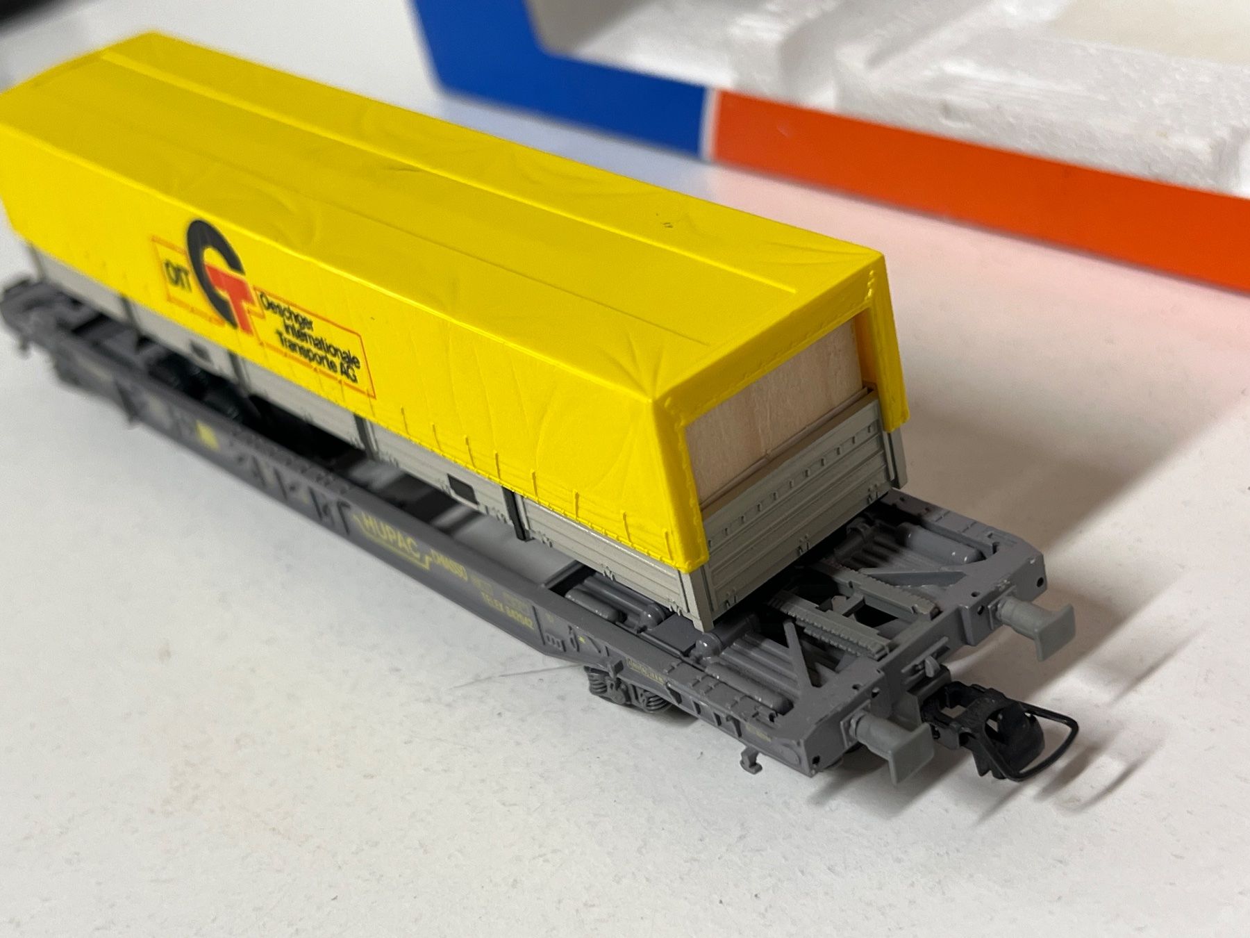 Roco Modelleisenbahnen: Staiber Hupac Wagen 4024 H0 DC OESCHGER SBB – Gebraucht aus Neuenhof von ludovicco 4