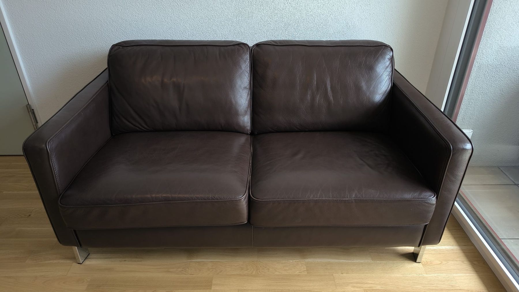 Divani: Braunes Ledersofa 2-Sitzer – Usato da Horw venduto da yan_f8l5