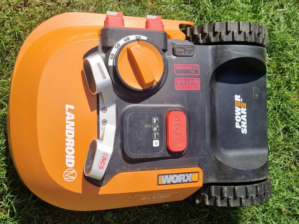 Worx Tagliaerba: Landroid Works Rasenroboter inkl. Garage – Usato da Lindau venduto da Scuol2 1