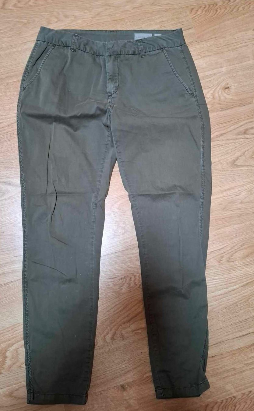 Vero Moda Pantaloni: pantalon chino Vero moda – Usato da Arnex-sur-Orbe venduto da kprt
