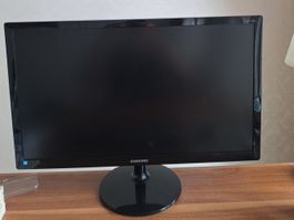 Samsung Monitor S27C350 gebraucht in gutem Zustand