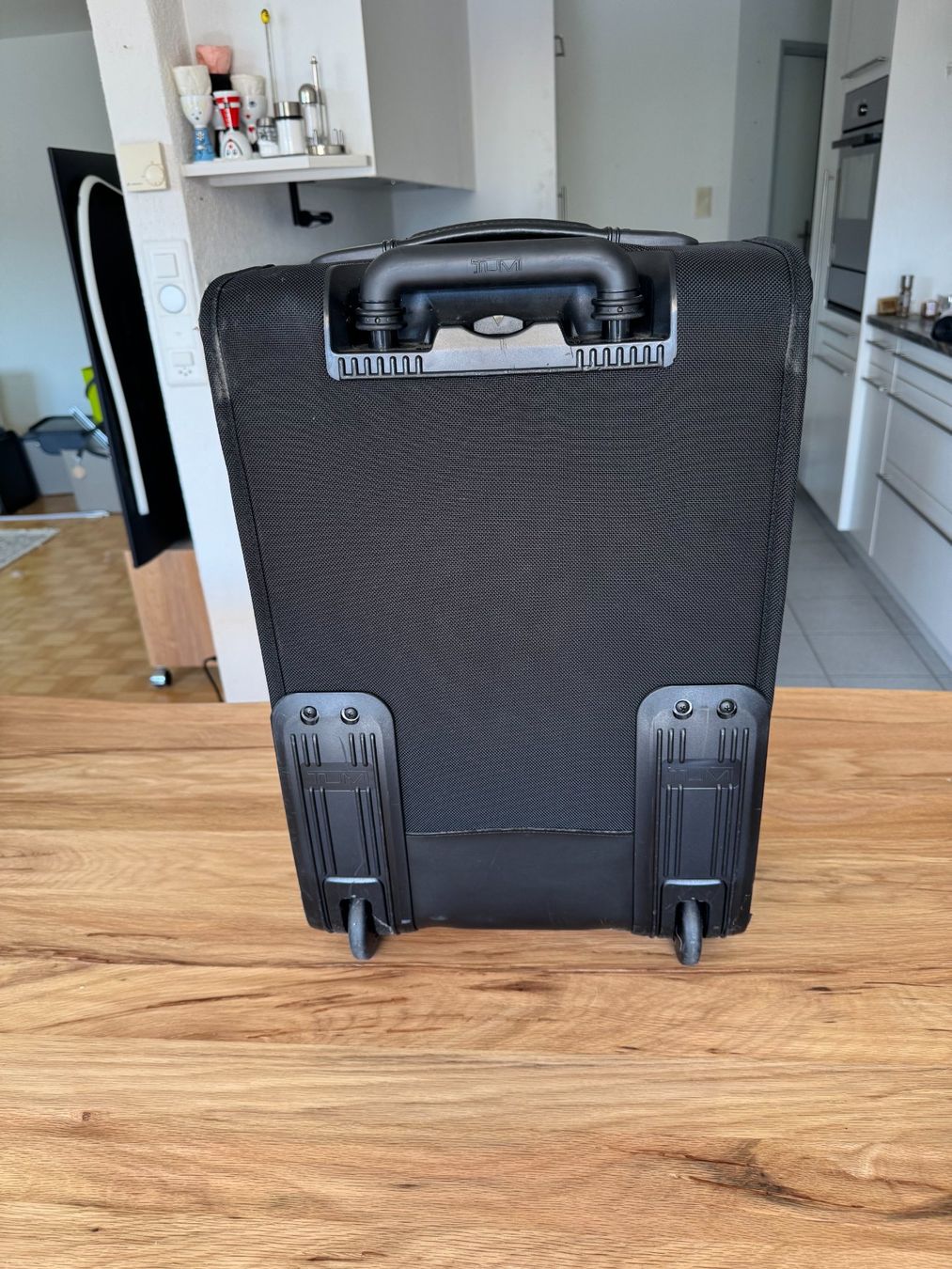 Valises de voyage: Rollkoffer schwarz guter Zustand – D'occasion à Gais par mmu_bl6k 1